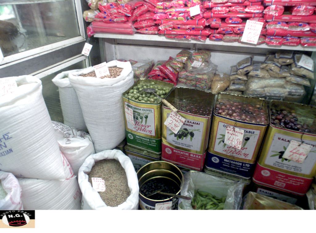 Ετήσια επιβάρυνση «25 ευρώ ανά νοικοκυριό» από αύξηση ΦΠΑ στα τρόφιμα