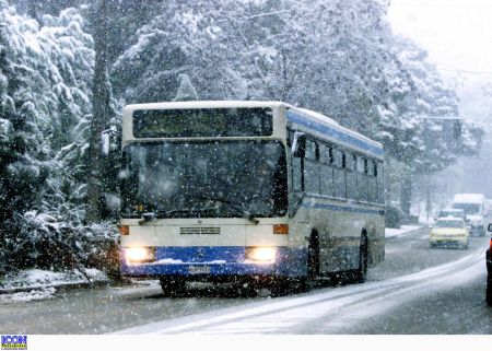 Αττική: Ποιες λεωφορειακές γραμμές καθήλωσε η χιονόπτωση