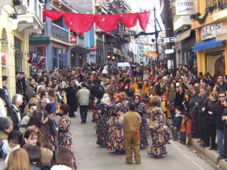 Τα Ρουγκατσάρια αναβιώνουν ακόμα στη Θεσσαλία τα Θεοφάνεια