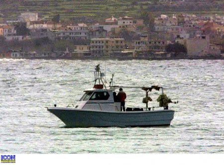 Τρεις νεκροί και δύο τραυματίες από προσάραξη αλιευτικού στην Ερμιόνη