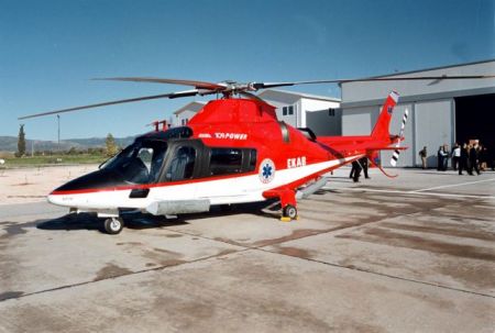 Χρήματα σε ιδιώτες αντί στο ΕΚΑΒ ξεσηκώνει τους εργαζόμενους