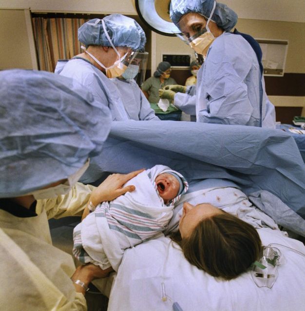 Μία στις 20 κυήσεις προσβάλλει η προεκλαμψία