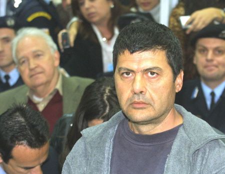 Ο Αλέξανδρος Γιωτόπουλος «αδειάζει» από τις φυλακές τον Χριστόδουλο Ξηρό