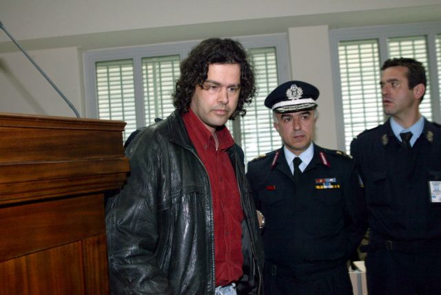 Την αποφυλάκισή του αιτήθηκε ο ισοβίτης της 17Ν Σάββας Ξηρός