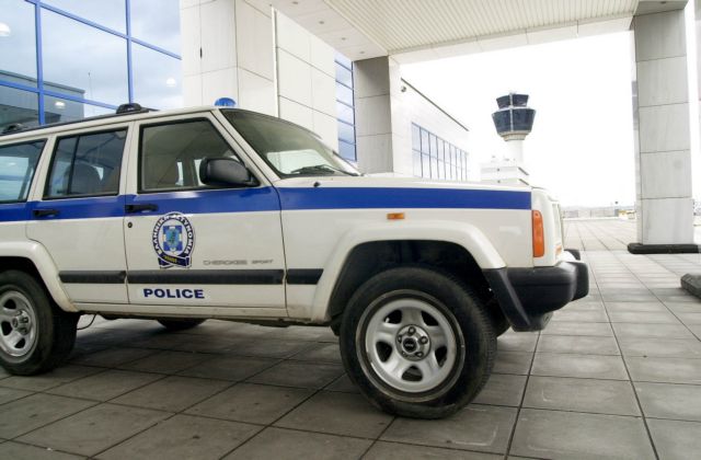Off-duty police officer killed in attempt to stop break-in | tovima.gr