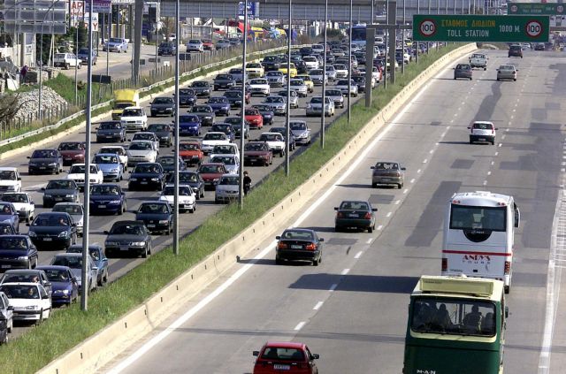 Διένεξη περιφέρειας-παραχωρησιούχων για την εθνική οδό Αθήνας – Θεσαλονίκης