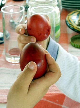 ΕΣΕΕ: Ακριβότερο κατά 5,23% φέτος το πασχαλινό τραπέζι