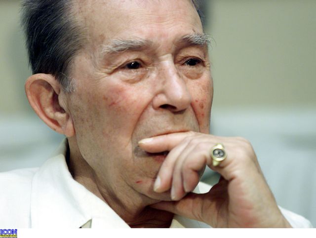 Κηδεύτηκε ο Ιάκωβος Καμπανέλλης