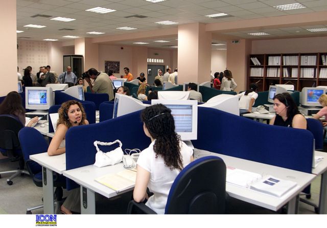 ΟΟΣΑ: Αύξηση 1,3% στο ποσοστό απασχόλησης στη χώρα το 2ο τρίμηνο του 2018