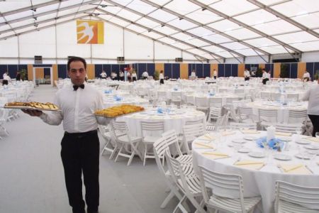 Αύξηση 7,6% στον τζίρο καταλυμάτων και εστίασης το Γ’ τρίμηνο 2014