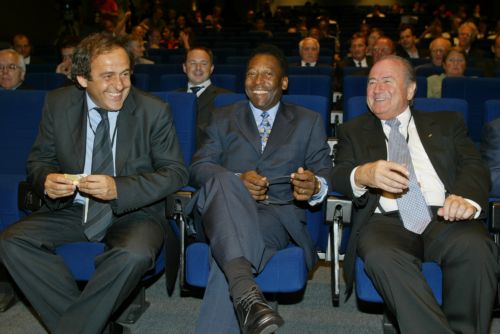 Ο Πελέ «βλέπει» τον Πλατινί στην προεδρία της FIFA