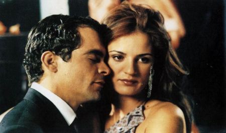 Οι ελληνικές ταινίες θα παίζουν πλέον και στον ΣΚΑΪ