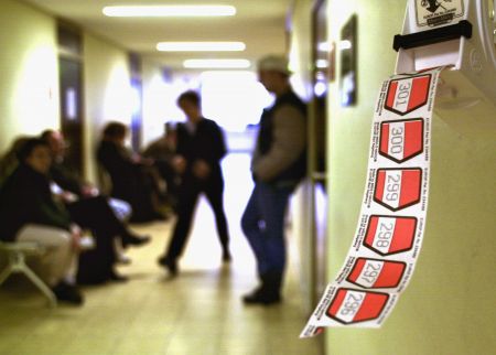 Γερμανία: Σε πάνω από 300.000 μετανάστες το επίδομα ανεργίας