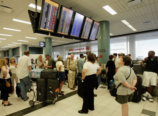 Εξιχνιάστηκε απάτη με εισιτήρια αεροπορικών εταιρειών