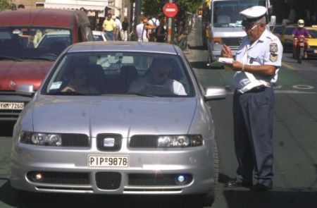 Τέλος στην ανταλλαγή πληροφοριών για τροχαίες παραβάσεις