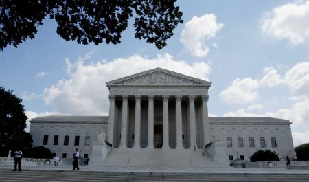 ΗΠΑ: Διχασμός για την υπόθεση ζαχαροπλάστη που αρνήθηκε γκέι τούρτα γάμου