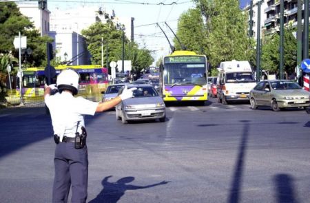 Κυκλοφοριακές ρυθμίσεις στη Σταδίου από την Παρασκευή