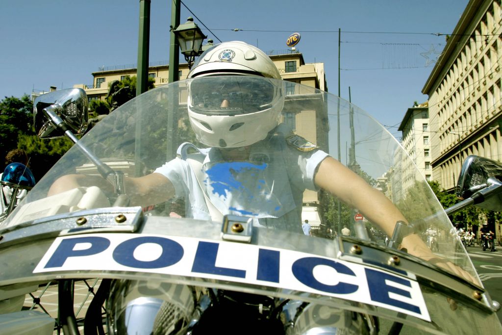 Τα έγγραφα και τα ερωτήματα για τις αποσύρσεις αστυνομικών -φρουρών