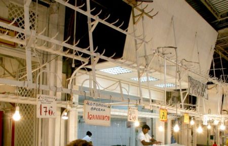 Κατασχέθηκαν 2,3 τόνοι συκωταριών σε αποθήκη του Πειραιά