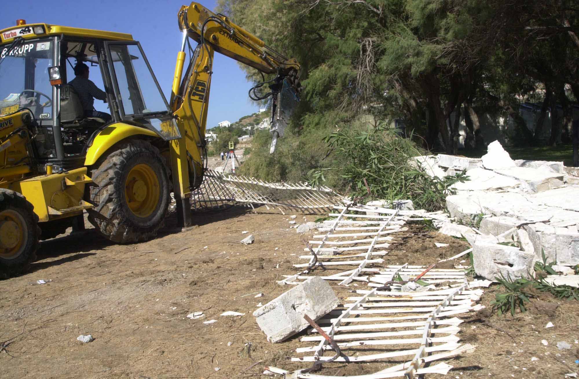 Κατεδαφίστηκε αυθαίρετο στο ρέμα Χαλανδρίου