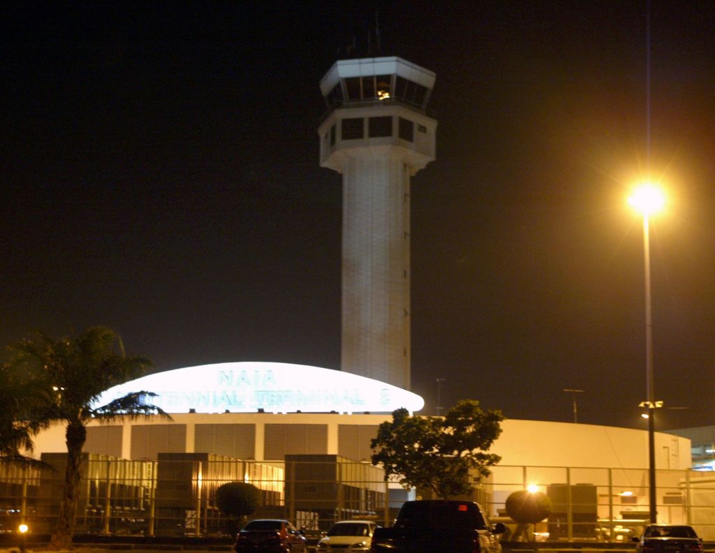 Φιλιππίνες: Αεροσκάφος προσέκρουσε στον διάδρομο προσγείωσης