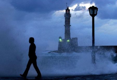 Απαισιόδοξοι και ανήσυχοι οι Κρητικοί για την οικονομία