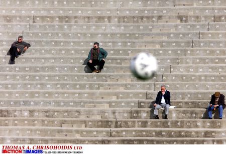 «Τελεσίγραφο» Κοντονή για κάθαρση στο ποδόσφαιρο με εντολή Τσίπρα