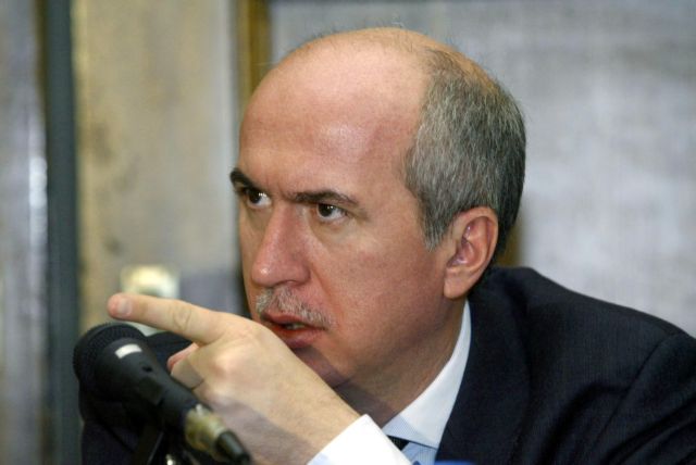 Σπύρος Μουζακίτης: Το νόμιμο και το ηθικό ενός πρώην εισαγγελέα