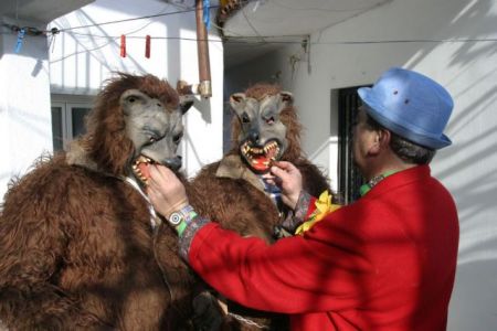 Τα έθιμα των Θεοφανίων ανά την Ελλάδα
