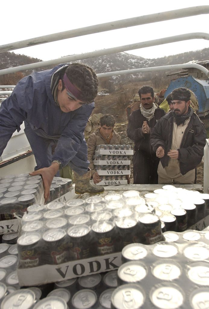 To Ιράκ απαγορεύει, αιφνιδιαστικά, το αλκοόλ