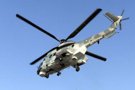 Επτά ασθενείς μεταφέρθηκαν από νησιά στην Αθήνα με μέσα της Πολεμικής Αεροπορίας