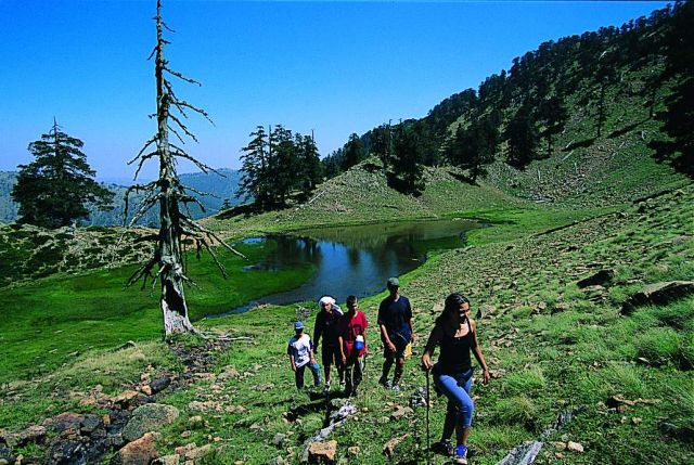 Ανησυχητικά σημάδια κόπωσης του τουρισμού