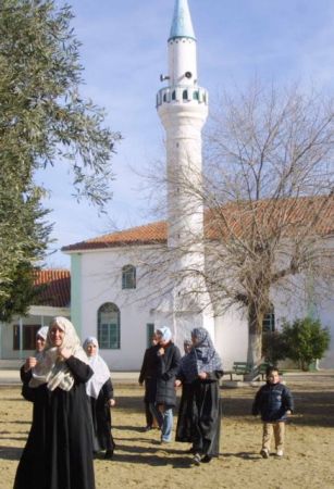 Βουλευτής ΣΥΡΙΖΑ σε ρόλο υπερυπουργού