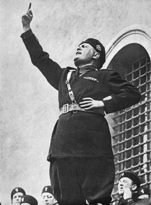 Μπενίτο Μουσολίνι 1883-1945