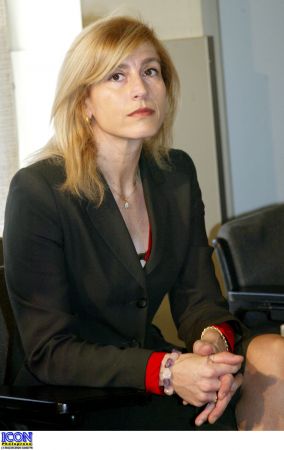 Ελένη Αυλωνίτου: «Η Ελλάδα έσωσε το χρεοκοπημένο ΔΝΤ»