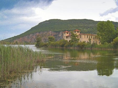 Πόλος έλξης επενδύσεων οι περιοχές με «ταυτότητα»