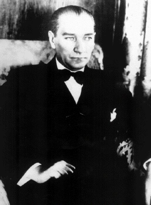Μουσταφά Κεμάλ Ατατούρκ 1881-1938