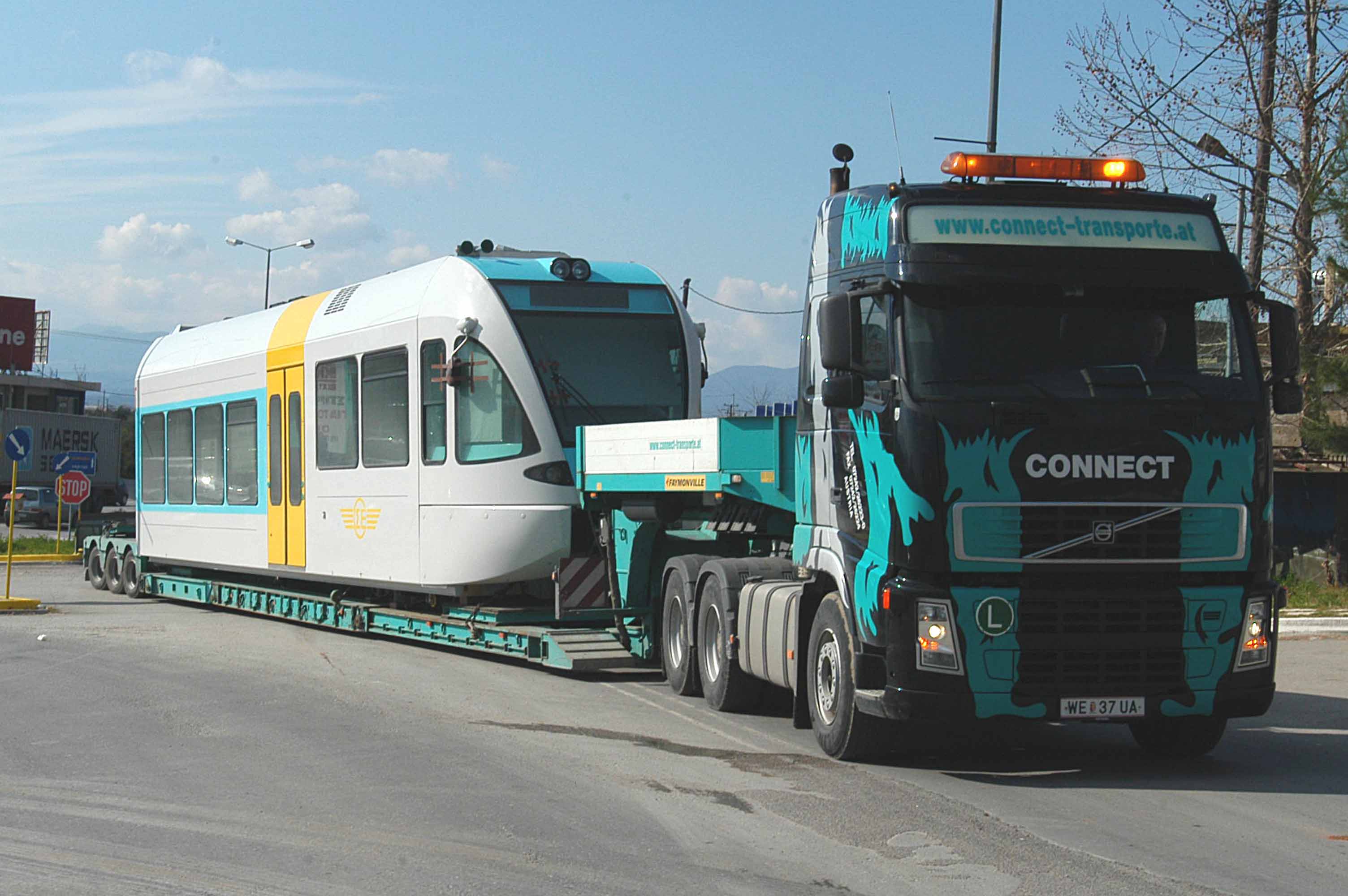 Σε νταλίκα με προορισμό την Ιταλία είχαν κρυφτεί 25 μετανάστες