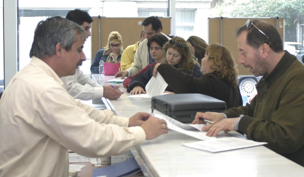 Νέο πρόγραμμα 20.385 προσλήψεων για κοινωφελή εργασία