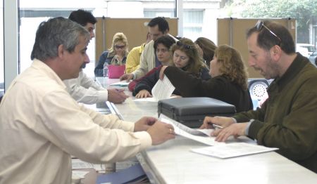 Νέο πρόγραμμα 20.385 προσλήψεων για κοινωφελή εργασία