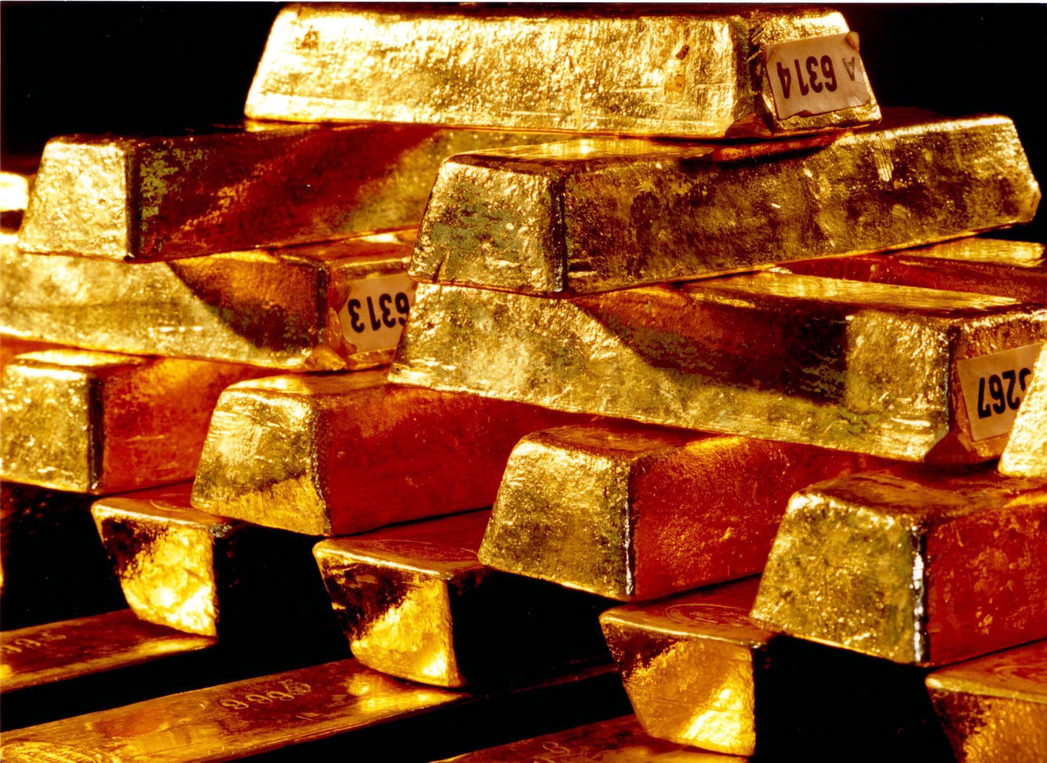 Επαναπατρίζει αποθέματα χρυσού από Παρίσι και Νέα Υόρκη η Bundesbank