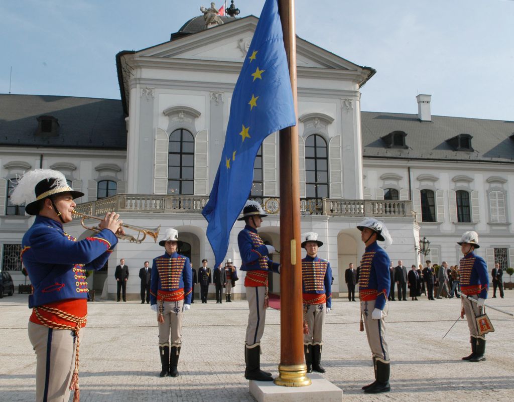 Σλοβακία: Η EE σκοπεύει να κάνει «πολύ επώδυνο» το Brexit