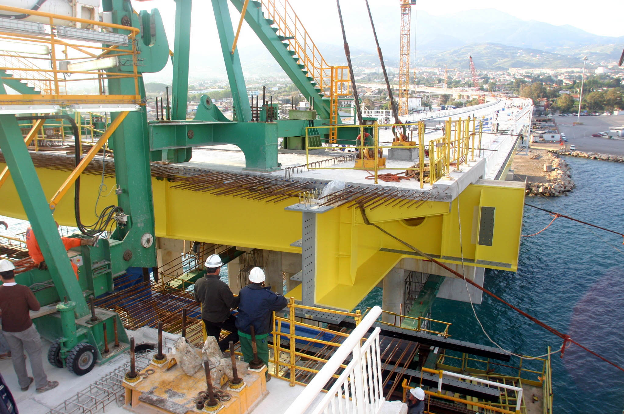 Στα $20 δισ. η αξία 49 ναυτιλιακών