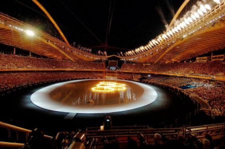 Από τη λάμψη του 2004 στην καταστροφή