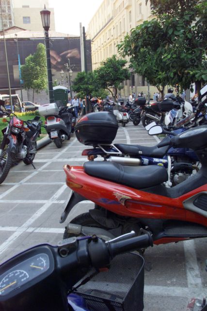 Σύνταγμα – Πατησίων μισή μέρα δρόμος