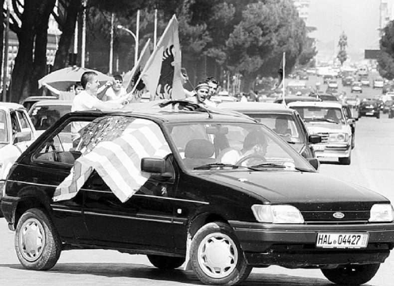 Γιατί τους μισούμε * ΕΛΛΗΝΕΣ – ΑΛΒΑΝΟΙ * Γιατί μας μισούν