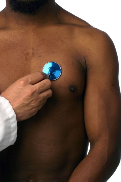 Οι υγειονομικοί αρνούνται την ένταξη του ΤΣΑΥ στον ΟΑΕΕ