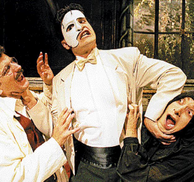 Ο χορός των τεράτων