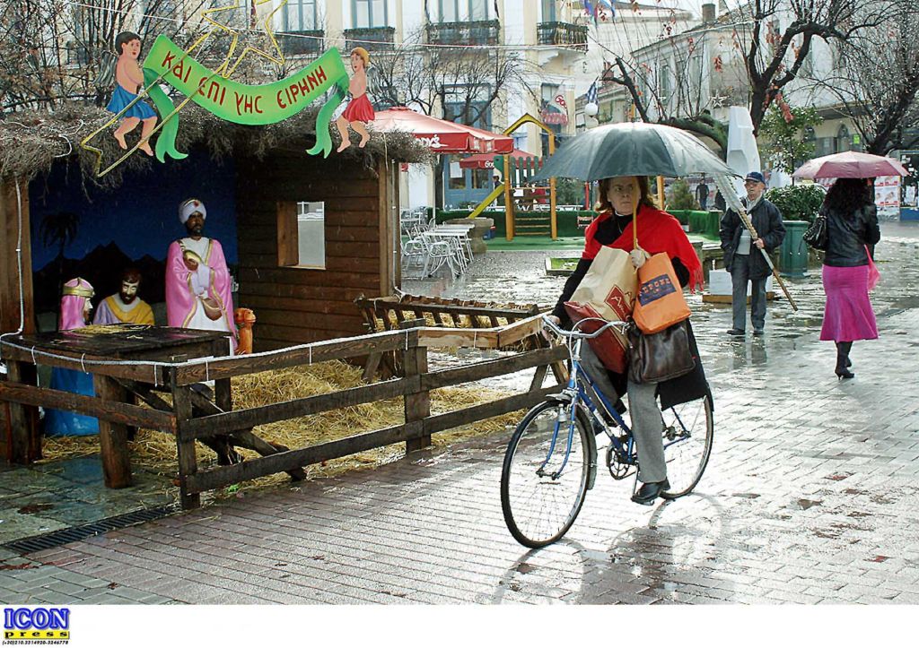 Βροχερά θα είναι τα Χριστούγεννα, λέει η ΕΜΥ