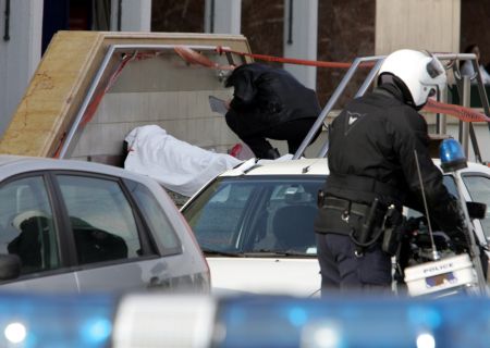 Καμένα Βούρλα: Ληστεία σε υποκατάστημα των ΕΛΤΑ